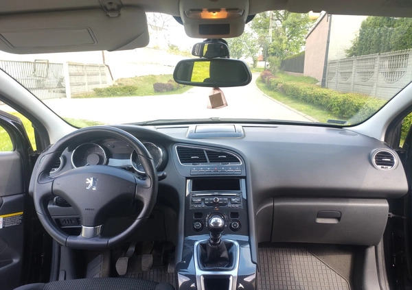 Peugeot 5008 cena 28900 przebieg: 234000, rok produkcji 2012 z Poznań małe 379